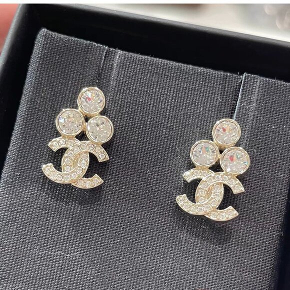 Chanel Women's Earrings - Picture 5 of 9